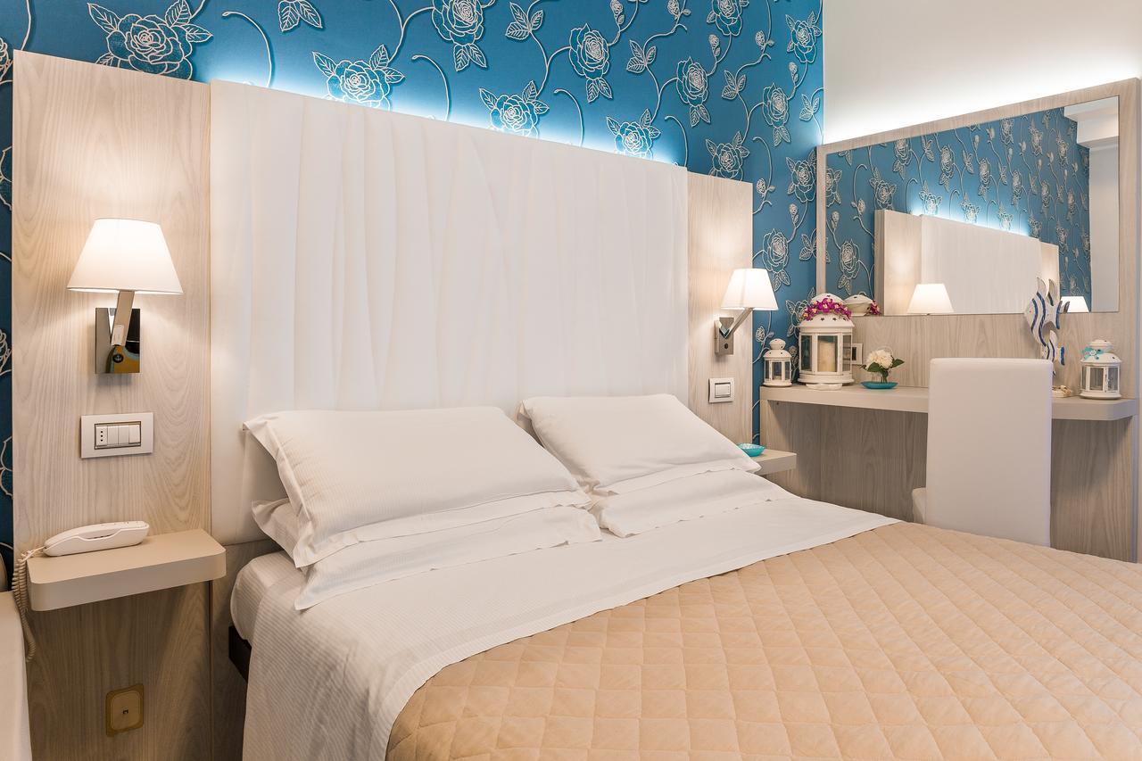 Ariane Hotel 3*